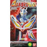 駿河屋 中古 3 変身 ウルトラゼロアイ アクションアーカイブ ウルトラマンゼロ おもちゃ