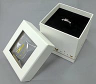 駿河屋 中古 ミッキーマウス シルバー プレミアムジュエル風ボックス入りリング ディズニー シルバー 装飾品