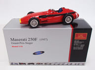 1/18 Maserati 250F 1957 Grand-Prix-Sieger #1(レッド) [M-064]