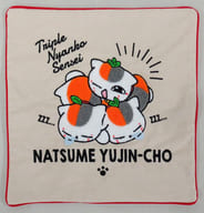 駿河屋 中古 トリプルニャンコ先生 サガラ刺繍クッションカバー アニメ 夏目友人帳展 クッションカバー ピローケース