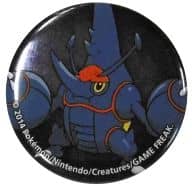 駿河屋 中古 メガヘラクロス ポケットモンスター コレクタブルメガ缶バッジ第2弾 ポケモンセンター限定 バッジ ピンズ