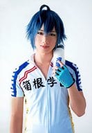 駿河屋 中古 植田圭輔 真波山岳 上半身 ユニフォーム白 青 左手ボトル キャラクターショット 舞台 弱虫ペダル Irregular 2つの頂上 ブロマイド 2 5次元ミュージカル