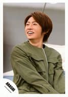 駿河屋 中古 嵐 相葉雅紀 上半身 衣装カーキ 体右向き 目線左 笑顔 青空の下 キミのとなり Pv ジャケ 公式生写真 嵐