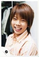 駿河屋 中古 News 増田貴久 バストアップ シャツピンク白 左向き 笑顔 公式生写真 ジャニーズ