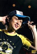 駿河屋 中古 関ジャニ 横山裕 バストアップ Tシャツ黒 黄色 ハチのイラスト 帽子 Kanjani Live Tour 08 だよ 全員集合 夏だ ツアーだ ワッハッハー オリジナルフォトセット ジャニーズ