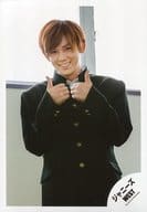 駿河屋 中古 ジャニーズwest 小瀧望 上半身 衣装黒 制服 両手親指立て アルバム Westv Mv ジャケ写オフショット 公式生写真 ジャニーズ